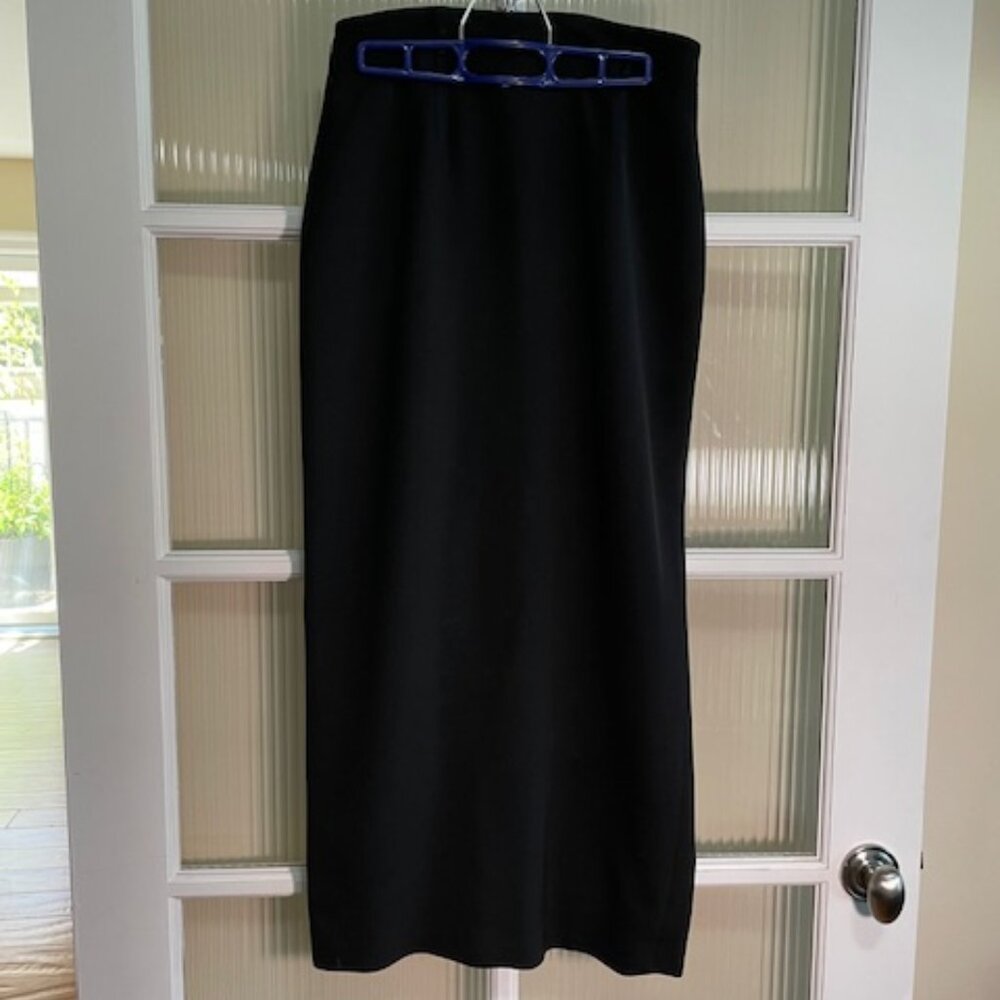 Women's Liz Claiborne Skirt Black